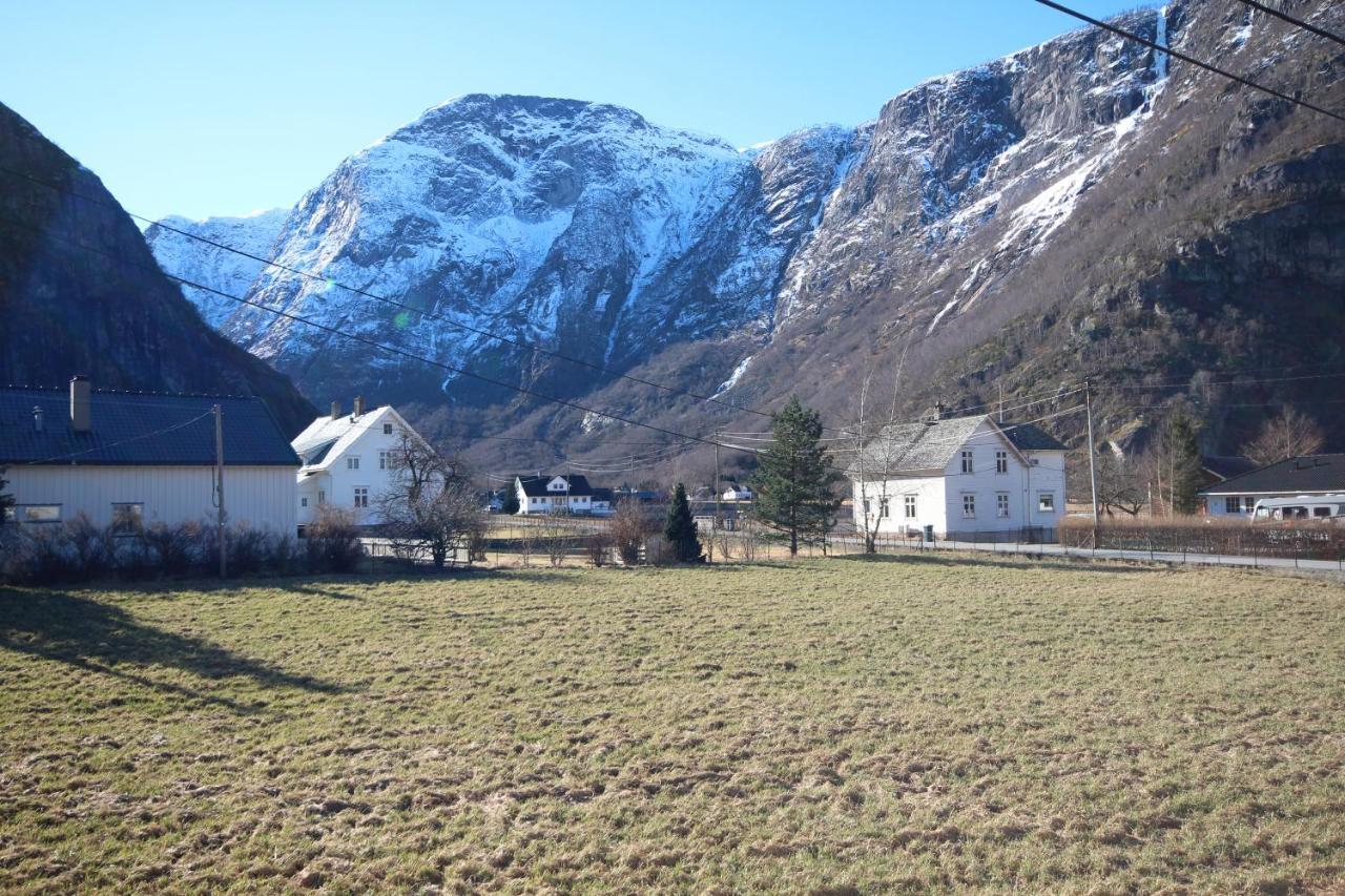 Adventure hotel&GuestHouse Eidfjord NEW Exterior foto